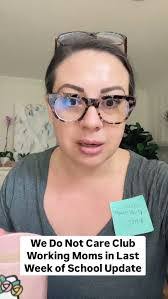 Racheal Baxter's Instagram, Twitter & Facebook