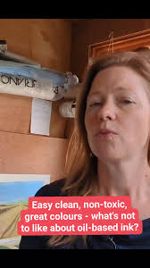Non-toxic, easy clean, great colours, what’s not to like about printing  with oil-based ink or paint? Watch the full video at my YouTube channel  (link in bio) to find out how I run a completely ...