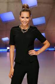Mieze katz muss gleich in der ersten ausgabe von dsds 2014 gegen ein urteil protestieren. Dsds 2015 Die Dsds Jury