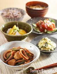 蕪と柿の酢の物 里芋とイカの煮物 Tomyのごはん