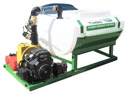 Hydroseeding is een effectieve manier om een groot gebied met gazon af te dekken. A Turbo Turf Hydroseeder Is The Fastest And Easiest Way To Seed A New Lawn
