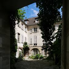Le Cour De Rohan Le Quartier De La Monnaie 6e Arrondissement Paris Ile De France France Viva La France Paris France Romantic Yards