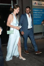 Lana Del Rey Reportedly Hid Her Famous Identity From Her Alligator Tour  Guide Boyfriend