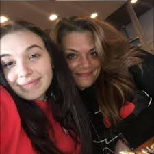 Who can replace a 12x16 paver patio with new pavers in Roseville?