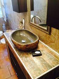 Sono capaci di trasformare un semplice bagno comune in un ambiente speciale, da vivere ogni giorno come angolo. Lavandini In Pietra Naturale Per Arredare Il Tuo Bagno