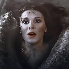 DAMSEL 2024 NETFLIX A young woman agrees to marry a handsome prince -- only  to discover it was all a trap. She is thrown into a cave with a  fire-breathing dragon and