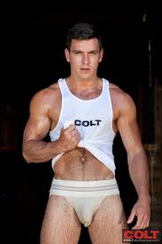 Everything Butt: Paddy O'Brian – Manhunt Daily