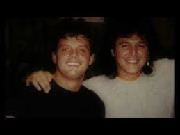 'la incondicional', 'hasta que me olvides', 'contigo aprendí', 'historia de un amor'. Luis Miguel La Historia Detras De Las Canciones De Aries Youtube