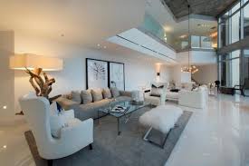 Welcome to our miami luxury condos collection. Moderne Penthouse Wohnung In Miami Mit Atemberaubendem Ausblick Masterhomes
