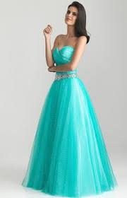 Whether you want a minimalist jill jill stuart with a stunning cut, a adrianna papell with a beaded bodice or a tadashi shoji that's fully embellished from top to bottom, our edit of beautiful formal dresses has something for every style and shape. 21 Aqua Blue Dress Ideas Evening Dresses Aqua Blue Dress Dresses