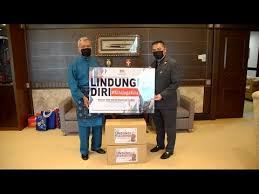 Kebanyakkan syarikat yang menyertai dalam pembikinan kereta nasional ketiga itu disertai syarikat tempatan. Federal Power Holdings Sumbang 10 000 Pelitup Muka Kepada Ahli Parlimen Alor Gajah Newsfix Co