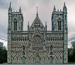 Olav's burial site commenced around 1070, and it is assumed that the cathedral was finished in all its splendour some time around 1300. File Nidaros Cathedral West Front Jpg Wikimedia Commons