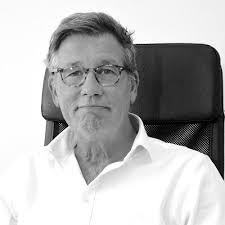 Anthony Pearce's Instagram, Twitter & Facebook