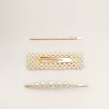 The included hair style guide is full of inspiration, and you can invent your very own amazing styles. 15 Best Pearl Hair Clips How To Style And Which To Buy Glamour