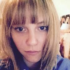 christen king (@ichristen)