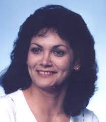 Phyllis Bricker's Instagram, Twitter & Facebook