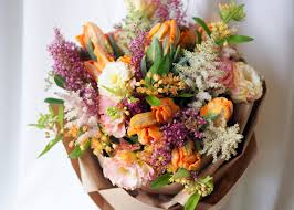 Jul 26, 2021 · floral garage singapore is a hamper delivery in singapore that sends presents such as fruits, chocolates, health essentials, and baby products. Best Florists In Singapore That Deliver Fresh Flowers Honeykids Asia