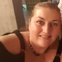 7 "Maxine Her" profiles