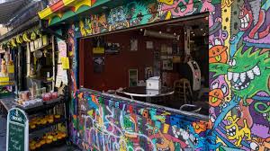 Price starting from £39, a handpicked selection of 1000 + hotels and limited top secret hotel offers in prime locations for great savings (£££). Checking Out Downtown Toronto S Street Art Ramblin Boy