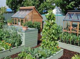 Simple Garden Layout Design Ideas Garden Designs And Layouts The Inspiring Garden Design Layouts A Garden Design Layout Garden Layout Vegetable Garden Planning