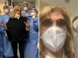 La conduttrice ha mostrato, nel corso della chiacchierata, una copertina di tv. Coronavirus Iva Zanicchi Dimessa Dall Ospedale Ecco Le Sue Parole Ilmeteo It