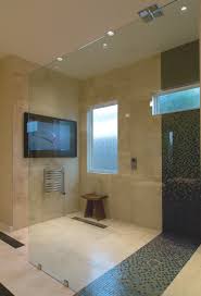 In addition to privacy, energy efficiency is an important factor for bathroom windows. Rain Glass Window Houzz