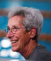 Diane Turowski's Instagram, Facebook & TikTok