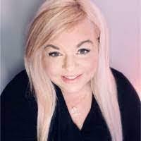 Kathleen Klosner's Instagram, Twitter & Facebook