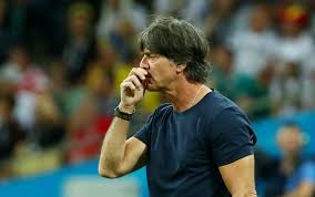 منتخب الارجنتين، هو ممثل الأرجنتين الرسمي في رياضة كرة القدم، وقد تأسس الاتحاد الأرجنتيني لكرة القدم في عام 1893، وانضمت الارجنتين إلى الفيفا. Ù…Ø¯Ø±Ø¨ Ø§Ù„Ù…Ù†ØªØ®Ø¨ Ø§Ù„Ø£Ù„Ù…Ø§Ù†ÙŠ ÙŠÙˆØ§ØµÙ„ Ù‡ÙˆØ§ÙŠØ§ØªÙ‡ Ø§Ù„Ù…Ù‚Ø±ÙØ© Ù‡Ø°Ø§ Ù…Ø§ Ø±ØµØ¯ØªÙ‡ Ø§Ù„ÙƒØ§Ù…ÙŠØ±Ø§ ÙÙŠ Ø±ÙˆØ³ÙŠØ§