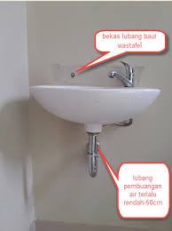 Pertimbangkan pula jenis kran yang akan digunakan dengan mangkuk wastafel. Berapa Tinggi Wastafel 80 Cm Buangan Air 60cm