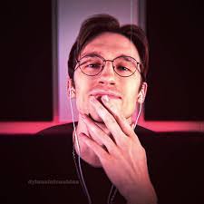 Dylan Posch's Instagram, Twitter & Facebook