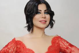 حليمة بولند