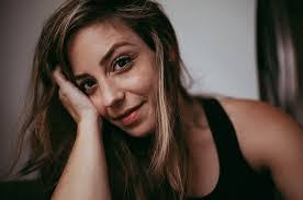 Amanda Pregler's Instagram, Twitter & Facebook