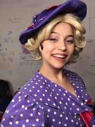 Living Another Life — How One Israeli Artist is Making Her Dreams Come True  in NYC