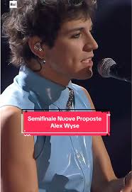 Performance di Alex Wyse al Festival di Sanremo 2025