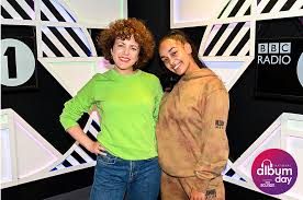 Annie mac is radio 1's queen of dance music. Bbc Radio 1 S Annie Mac Celebrates National Album Day With Albums That Changed My Life Series National Album Day