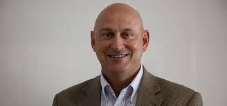 How deep is the political divide over Trump? Check out Ohio's midterm 'toss  up' district