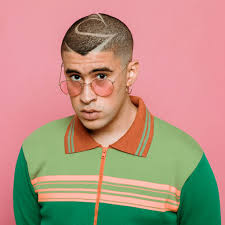 Benito Antonio Martínez Ocasio realizó su Voto !! "El mejor cantante de  todos los tiempos" y que es mejor conocido como Bad Bunny, ya votó en estas  elecciones para Presidente de Estados