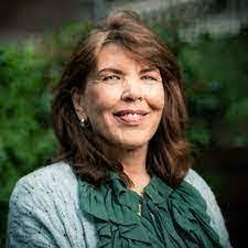 Christa Bair's Instagram, Twitter & Facebook