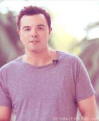 Pin By Sam Cage On Seth Macfarlane Seth Macfarlane Funny Faces Funny Face Photo
