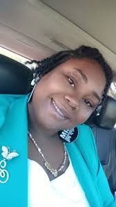 Sweat-resistant hairstyles for natural hair