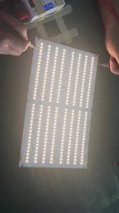 By end of stretch the light was at 100% and at 20 plants grew great but as weeks have gone on leaves are crispy to a touch and also i have nute burn and some ph problems. Hlg 300 V2 Quantum Board Led Grow Light Detailed Review