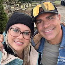 I'm 45 . Can I still get pregnant? Any woman in here or you know got  pregnant naturally at 45 and up ? Was the baby healthy?