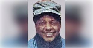 Desiree Soares's Instagram, Twitter & Facebook