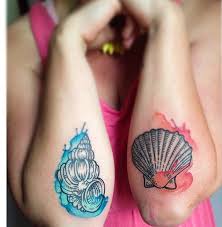 37 Unique Shell Tattoo Design Ideas Muscheltatowierungen Freundschaftstattoos Tattoo Life