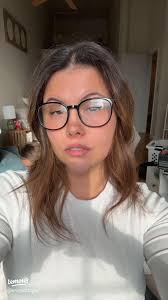 Meet Erin: A Positive Girly Girl's Journey