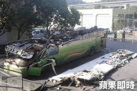 awesome 別再犧牲人命圖利汽車工業蘇紫雲 淡江大學整合戰略與科技中心執行長國道遊覽車車禍33人瞬間往生 令人鼻酸 類似悲劇不斷發生 政 http taiwanese moe archives 620524 check more at http taiwanese mo car vehicles