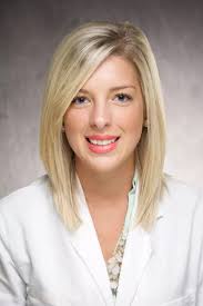 Allison Voss's Instagram, Twitter & Facebook