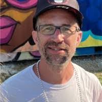 Ken Lopossa's Instagram, Twitter & Facebook