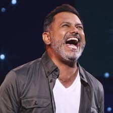 Pidieron el beso: Pancho Saavedra y Jorge Zabaleta protagonizan gracioso  momento en rutina de Pedro Ruminot